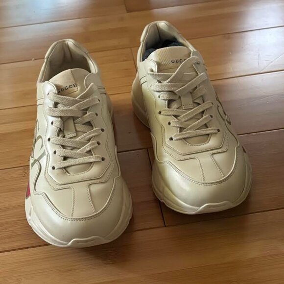 Gucci Sneakers - Picture 1 of 5
